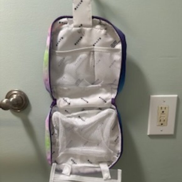 Bensen Dopp Kit Toiletry Bag from State Bags - Picture 5 of 10